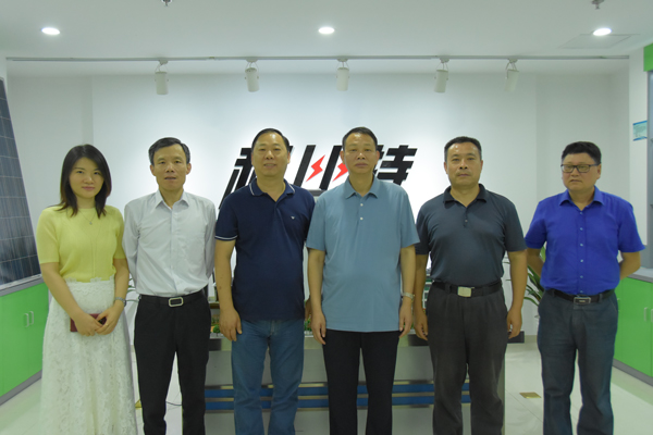 长沙市政协主席、党组书记文树勋一行莅临新利官方网站防雷走访调研