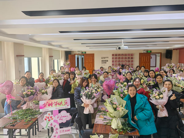 2025新利官方网站防雷女神节插花沙龙